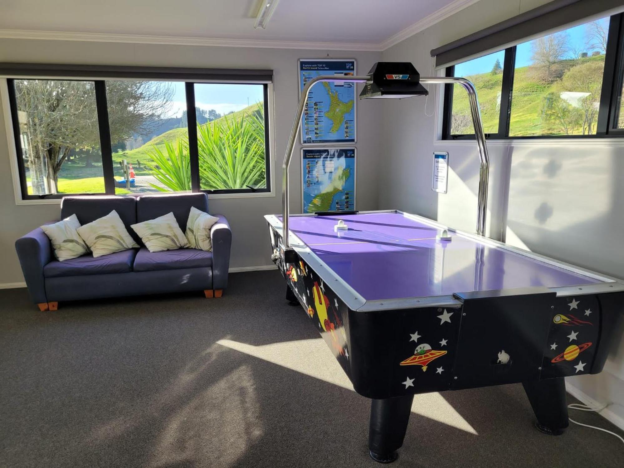 Waitomo Top 10 Holiday Park Waitomo Caves Bagian luar foto