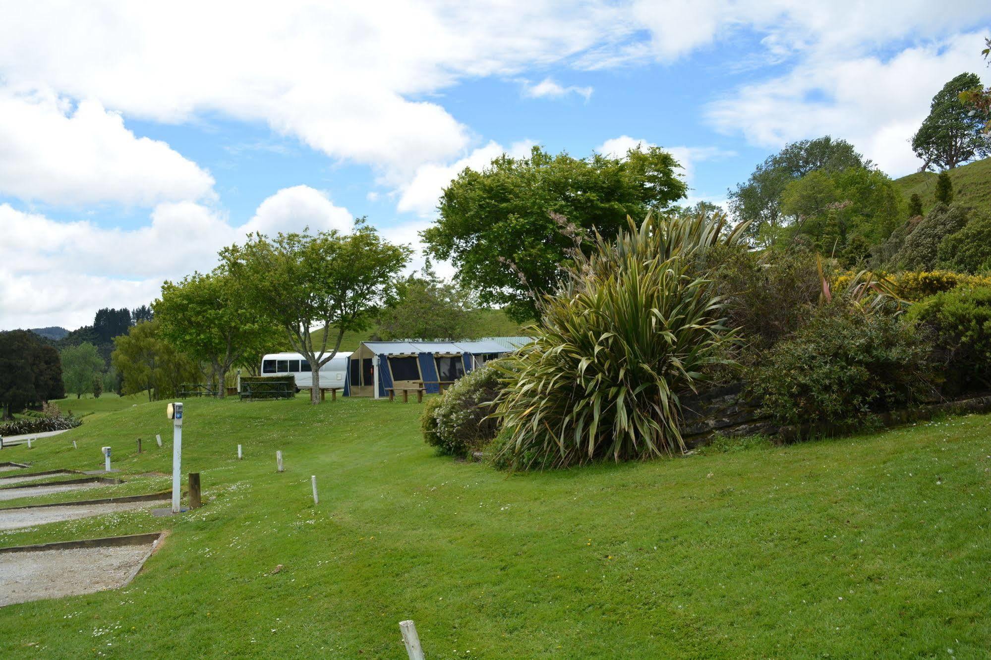 Waitomo Top 10 Holiday Park Waitomo Caves Bagian luar foto